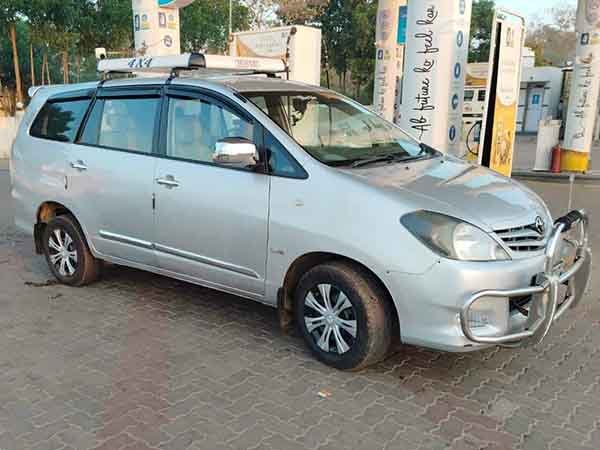 Car listing Innova 04